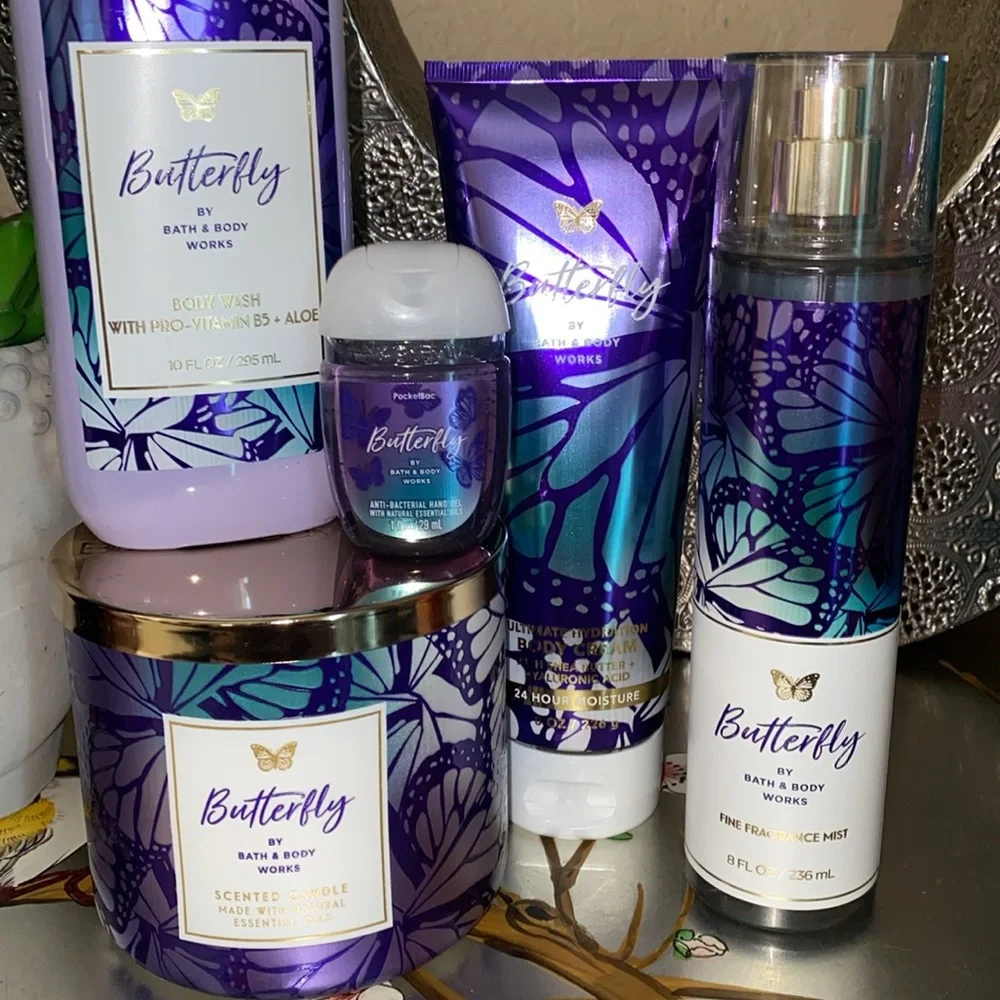Bath and Bodyworks Butterfly 🦋 Gift Set Combo - Picture 2 of 5